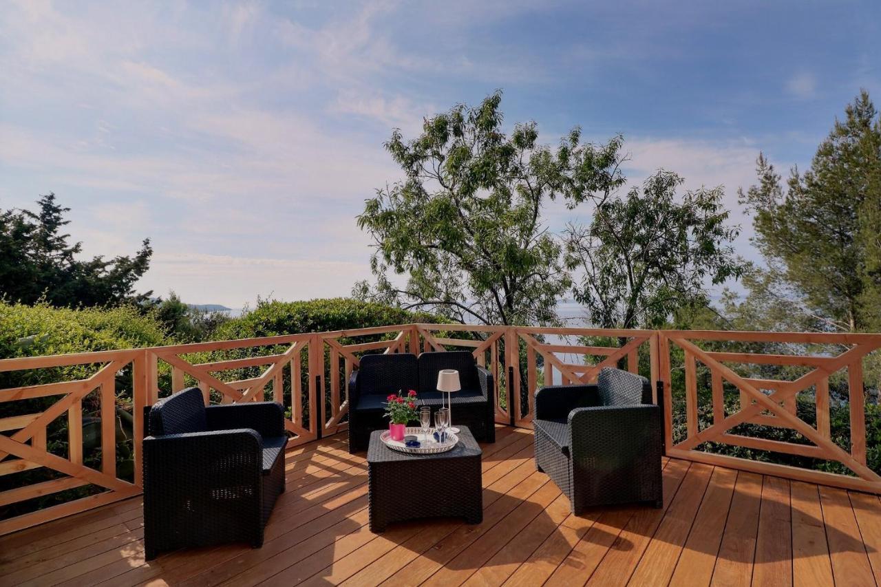 Villa Des Fontenelles La Croix-Valmer Exteriör bild